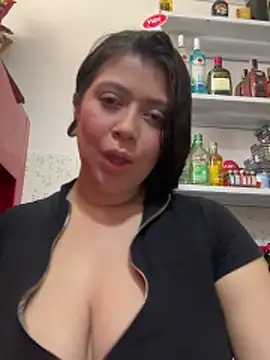 emilyjohanson online show from January 2026 05:17:01 PM