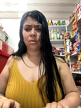 emilyjohanson online show from October 2025 03:00:02 PM