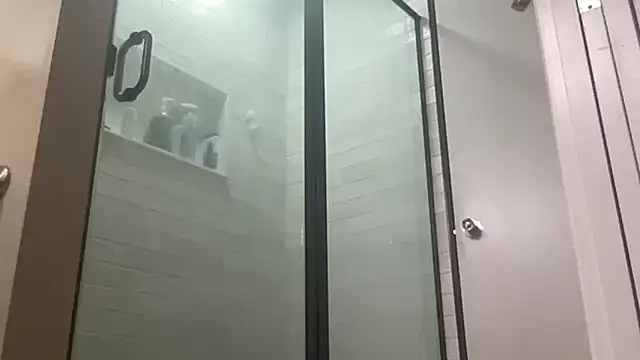 bryanerix online show from September 2025 10:15:01 PM