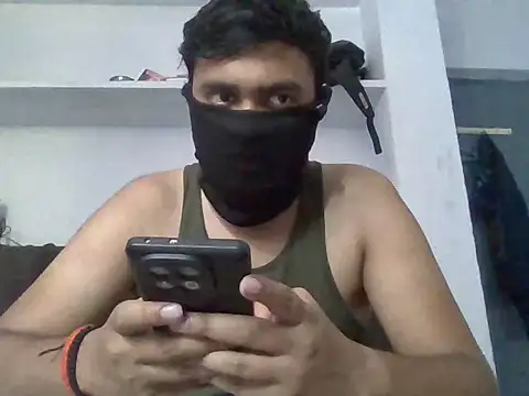 introvert7 online show from May 2026 07:45:01 AM