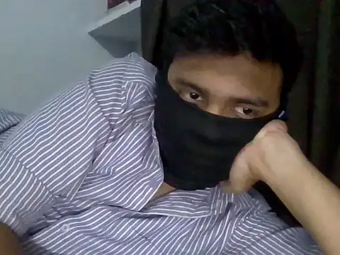 introvert7 online show from April 2026 05:25:02 AM