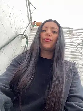 Sofhi corolinne31 online show from February 2025 09:59:01 PM