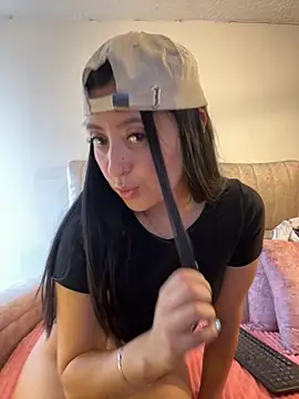 Sofhi corolinne31 online show from September 2025 10:16:01 PM