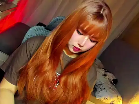 HOTnWILDalice online show from April 2026 01:07:01 AM