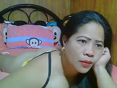 xsweetlips69x online show from February 2026 12:27:02 PM