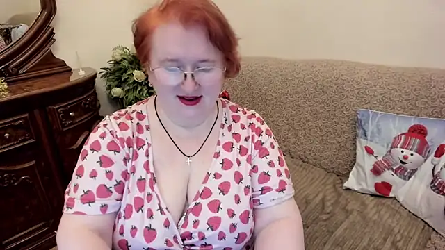 leiamillersonn online show from December 2025 06:03:01 PM