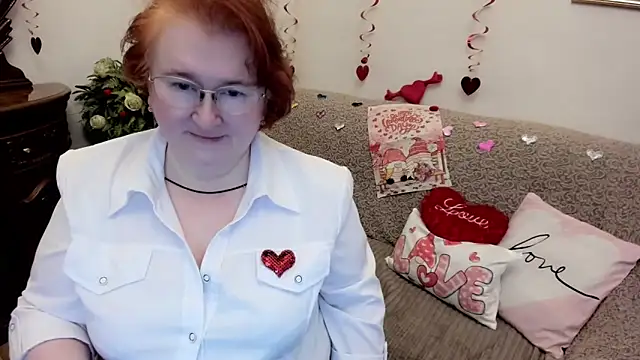 leiamillersonn online show from February 2026 07:03:01 PM