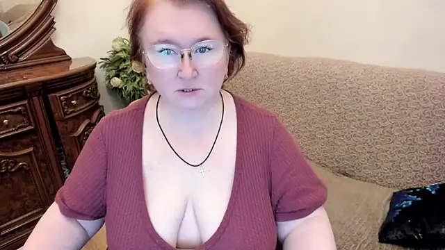 leiamillersonn online show from October 2025 05:21:01 PM