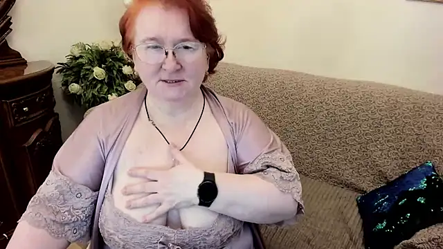 leiamillersonn online show from February 2026 04:08:02 AM