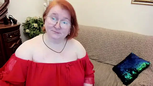 leiamillersonn online show from April 2026 05:42:01 AM