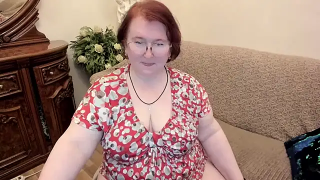 leiamillersonn online show from September 2025 07:36:02 PM