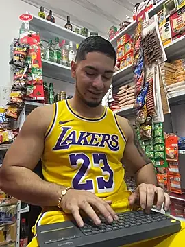 Snapshot of Dimitri_Colleman chatting on November 2025 05:07:02 PM Dimitri Colleman online show from November 2025 05:07:02 PM