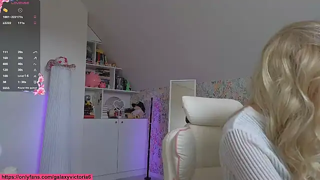 brilliantvictoria online show from April 2026 10:18:02 AM