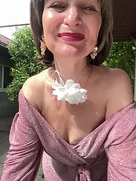 Snapshot of Melljoy chatting on May 2026 12:33:01 PM Melljoy online show from May 2026 12:33:01 PM
