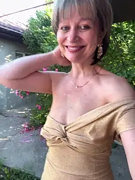 Snapshot of Melljoy chatting on June 2026 04:07:02 AM Melljoy online show from June 2026 04:07:02 AM