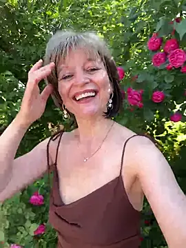 Snapshot of Melljoy chatting on June 2026 05:05:02 AM Melljoy online show from June 2026 05:05:02 AM