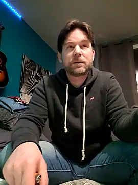 tom sauwer online show from April 2026 09:27:01 PM