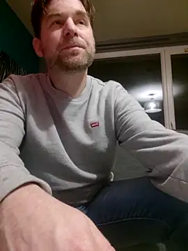 tom sauwer online show from October 2025 08:42:01 PM