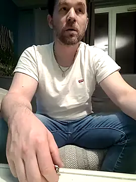 tom sauwer online show from December 2025 09:27:01 PM