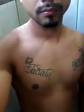 Snapshot of garoto1997 chatting on November 2025 07:14:02 PM garoto1997 online show from November 2025 07:14:02 PM