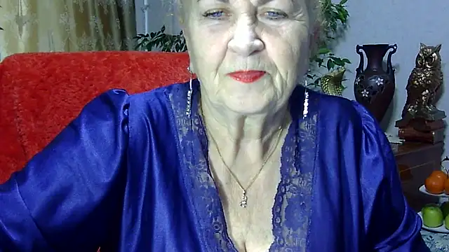 Emma52610 online show from February 2025 12:15:02 PM