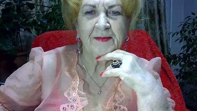 Emma52610 online show from January 2025 06:09:01 AM