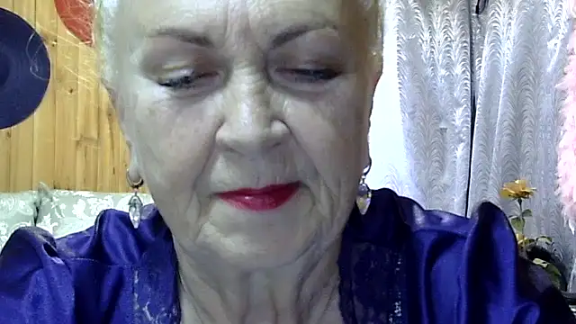 Emma52610 online show from October 2025 11:22:02 AM