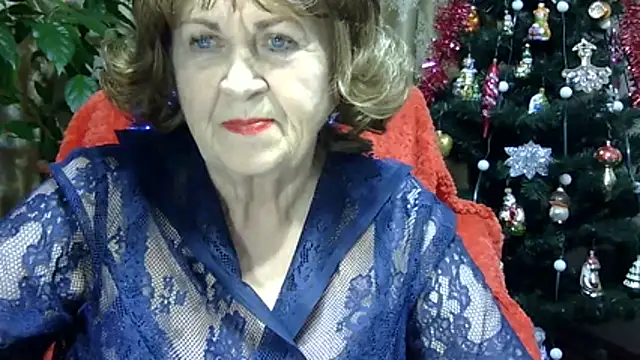 Emma52610 online show from January 2026 06:25:01 PM