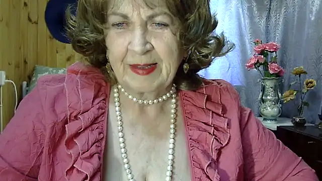 Emma52610 online show from May 2026 11:16:01 AM
