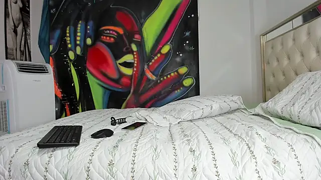 luna sexxy online show from December 2025 03:51:01 AM