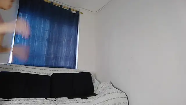 Snapshot of luna_sexxy chatting on February 2026 07:46:01 PM luna sexxy online show from February 2026 07:46:01 PM