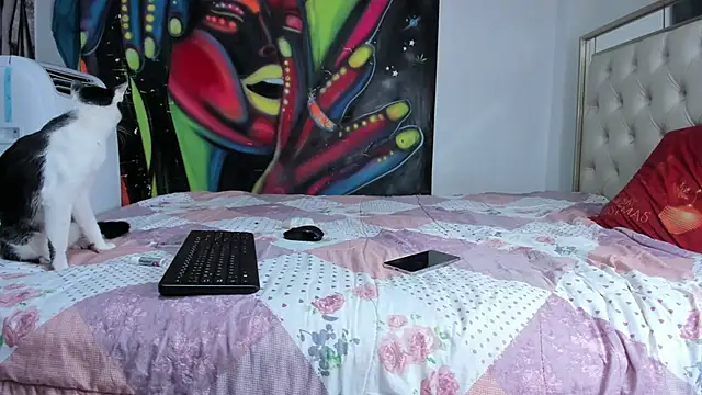 luna sexxy online show from November 2025 06:14:01 AM