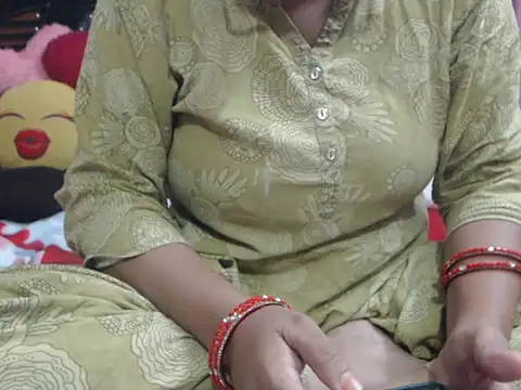 Snapshot of prettyindiandoll chatting on May 2026 03:42:02 AM prettyindiandoll online show from May 2026 03:42:02 AM