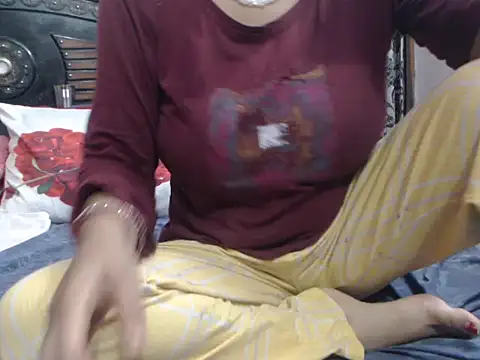 Snapshot of prettyindiandoll chatting on October 2025 06:59:01 AM prettyindiandoll online show from October 2025 06:59:01 AM