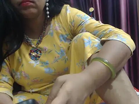 Snapshot of prettyindiandoll chatting on August 2026 06:18:01 AM prettyindiandoll online show from August 2026 06:18:01 AM