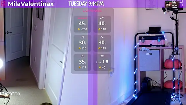 Snapshot of MilaValentina chatting on March 2025 02:46:02 AM MilaValentina online show from March 2025 02:46:02 AM