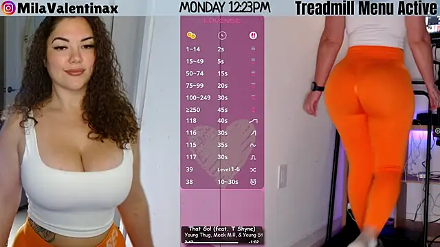 Snapshot of MilaValentina chatting on February 2026 05:24:02 PM MilaValentina online show from February 2026 05:24:02 PM