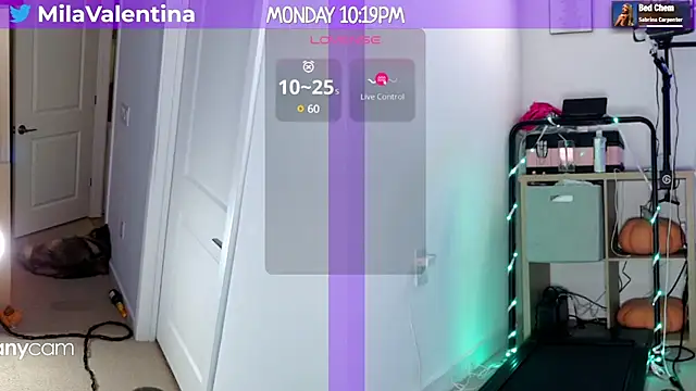 Snapshot of MilaValentina chatting on February 2025 03:22:01 AM MilaValentina online show from February 2025 03:22:01 AM