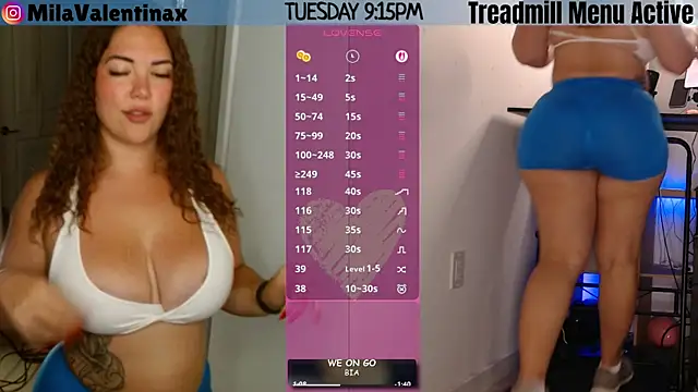 Snapshot of MilaValentina chatting on June 2026 01:16:01 AM MilaValentina online show from June 2026 01:16:01 AM
