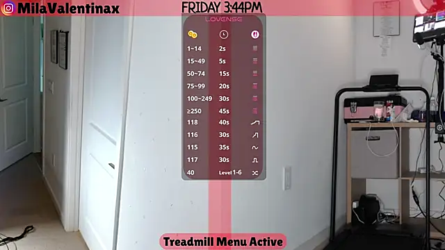 MilaValentina online show from November 2025 08:45:01 PM