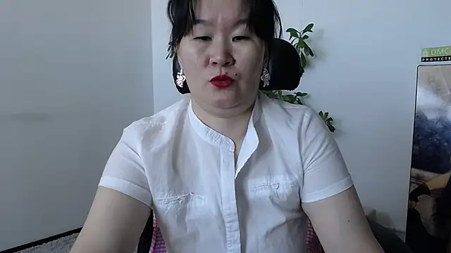 Akira xx online show from October 2025 02:31:02 AM