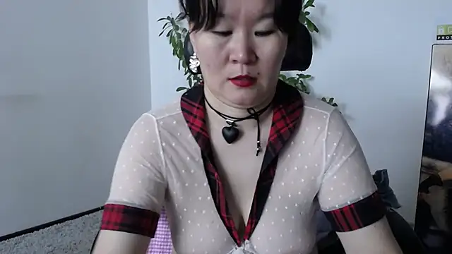 Akira xx online show from November 2025 03:31:02 AM