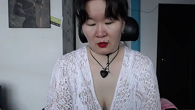 Akira xx online show from March 2026 03:03:02 AM