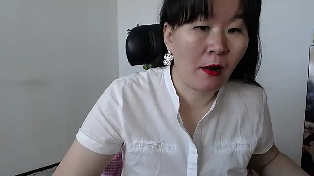 Akira xx online show from September 2025 01:56:02 AM