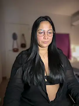DannaaMeliza online show from March 2025 06:00:01 PM