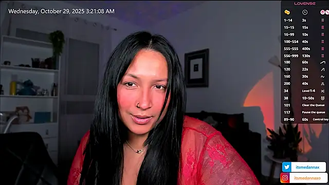 DannaaMeliza online show from October 2025 02:21:02 AM