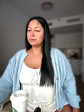 DannaaMeliza online show from November 2025 10:38:02 AM