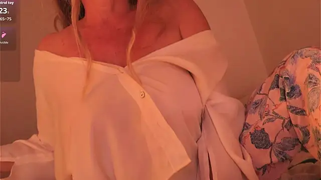 Kishaxxx online show from November 2025 12:04:02 AM