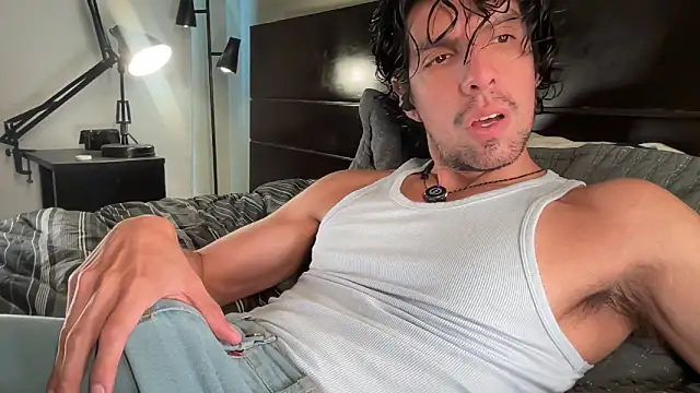 beranco19 online show from February 2026 09:26:01 PM