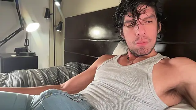 beranco19 online show from February 2026 02:08:01 AM